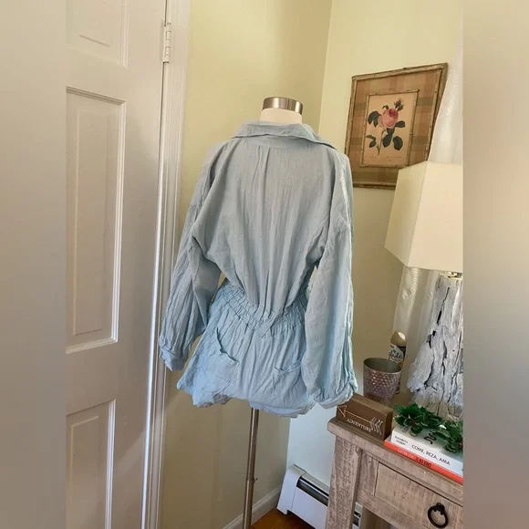 Free People Jen's Pirate Booty
Satisfaction Romper Size L - Picture 9 of 11